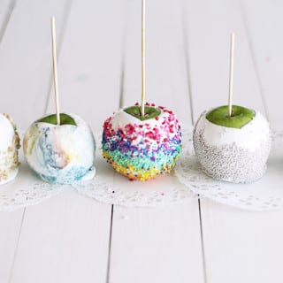 Colorful Candy Apples | MyWIfeMakes.com
