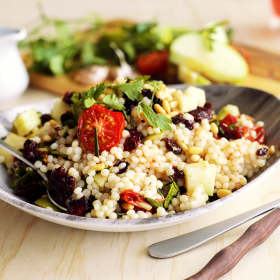 Israeli Couscous with Cranberries and Apples - Healthy, simple and flavorful Vegan salad #vegan #salad #couscous #simple