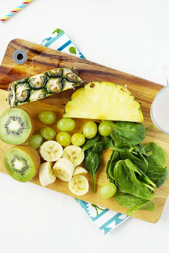 green smoothie fruit.