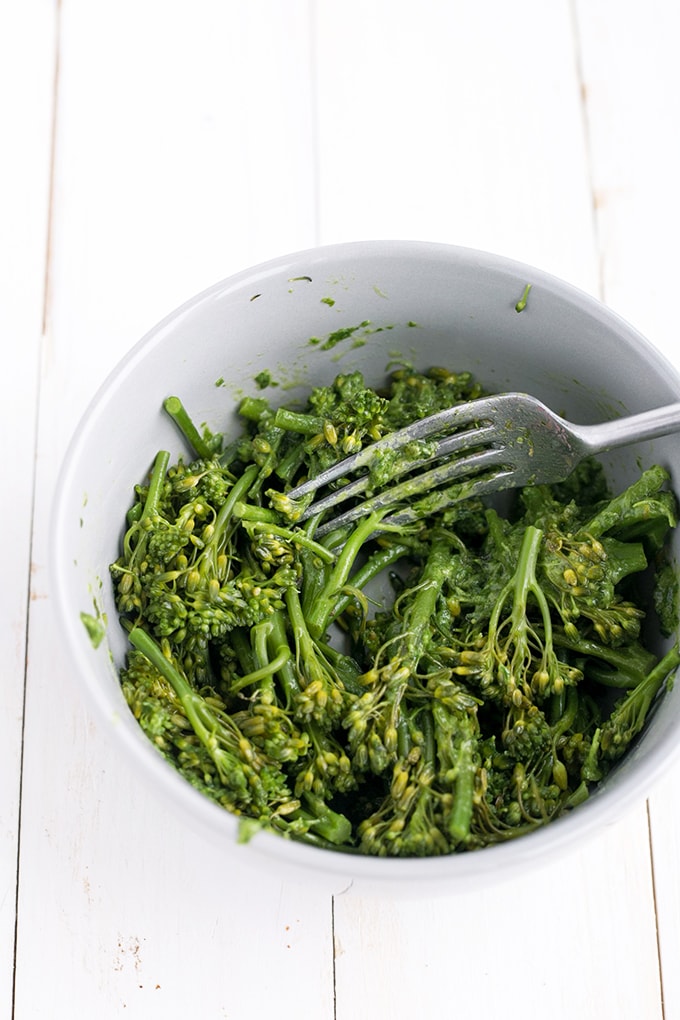 Green Detox Bowl - Thai Basil and Coriander Pesto stirred into rice, topped off with Sauteed Lemon Kale, Broccolini, Carrot and Avocado. #recipe #detox #vegan #healthy #rice #pesto #foodporn