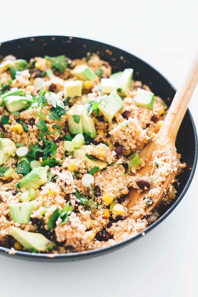 Low Carb Vegan Mexican Cauliflower Rice - a delicious and healthy low carb alternative to Mexican Rice. #cauliflower #vegan #lowcarb #veganrecipes #blackbeans #healthy #vegetarian #detox