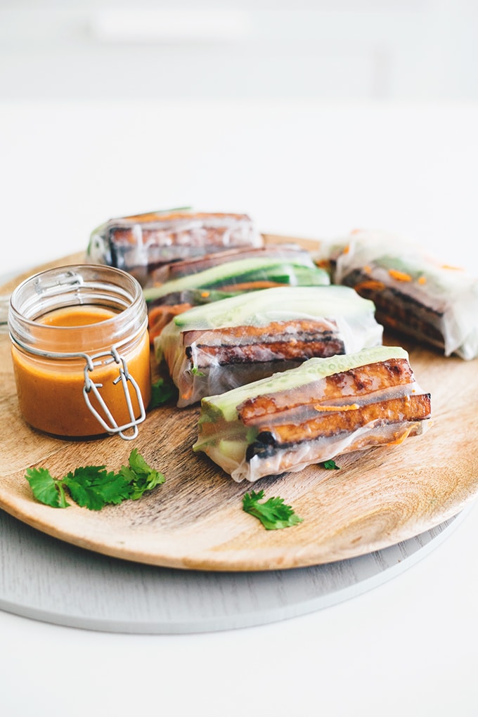 Vegan Teriyaki Tofu Summer Rolls - a healthy, light and low carb Asian inspired dish. Rice Paper Rolls with Teriyaki Baked Tofu, Fresh Veggies and a Spicy Peanut Dipping Sauce. #vegan #teriyaki #tofu #springrolls #summer #rolls #healthy #lowcarb #delicious