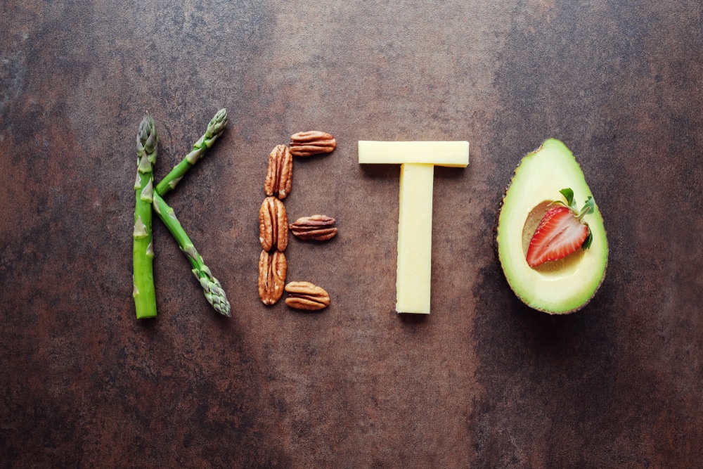 Thinking of joining the Keto Diet craze? Wondering how you will be able to stick to such a strict regime? Here are 5 cheats that make the Keto Diet so easy! #vegan #keto #ketogenic #lowcarb #diet #lifestyle #health #immunity #fat #protein