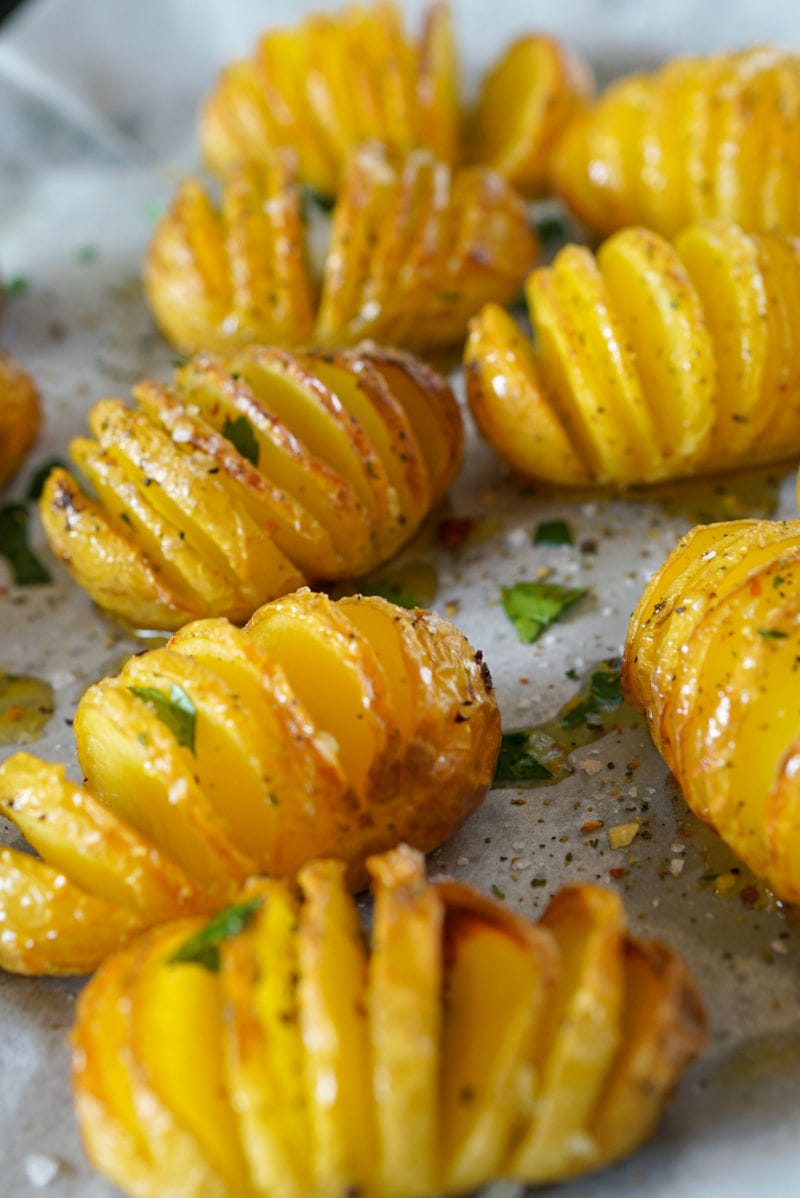 vegan hasselback potatoes