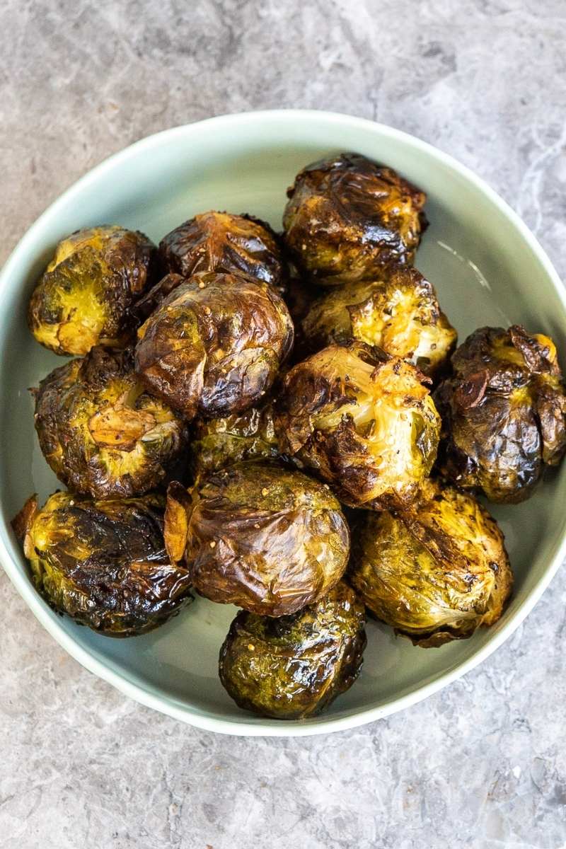 oven roasted brussels sprouts with garlic