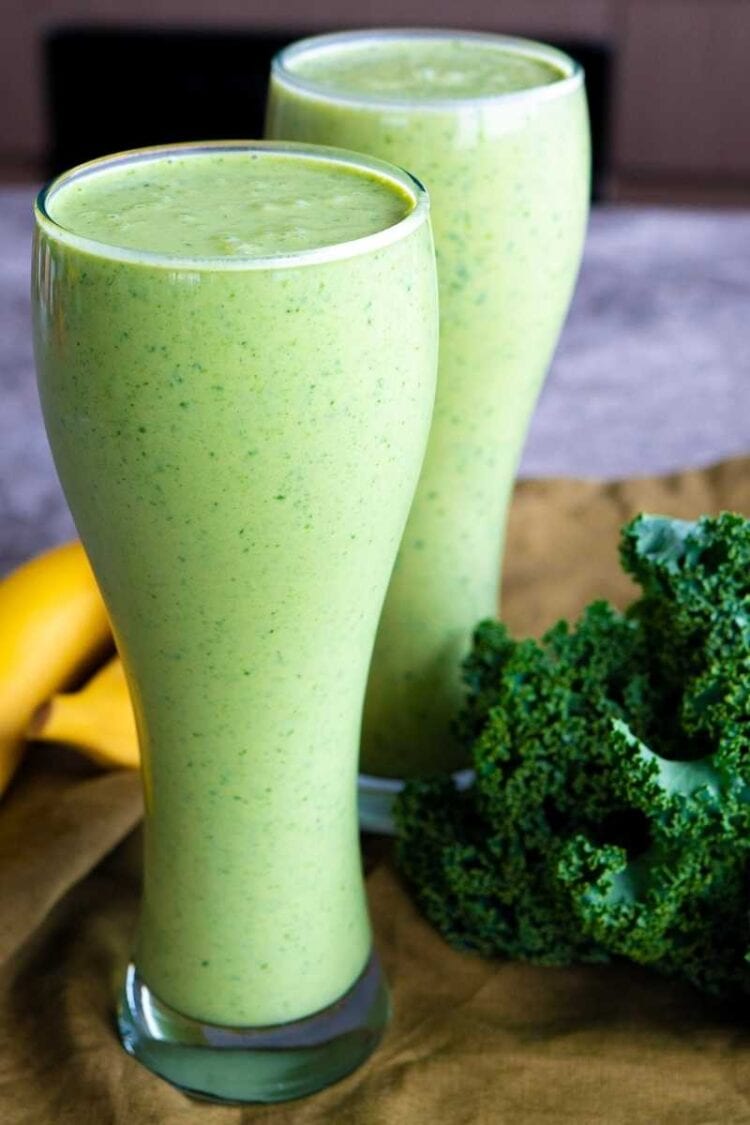 Kale Smoothie (Deceptively Delicious!) Crazy Vegan Kitchen