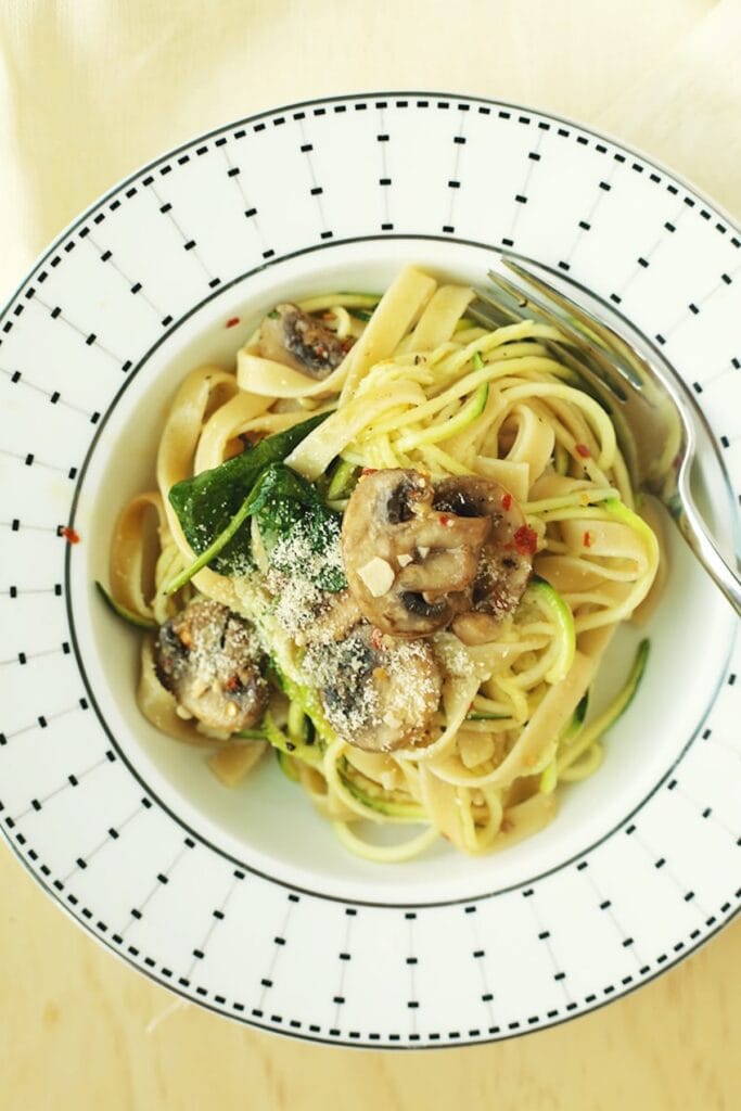 pasta aglio e olio.