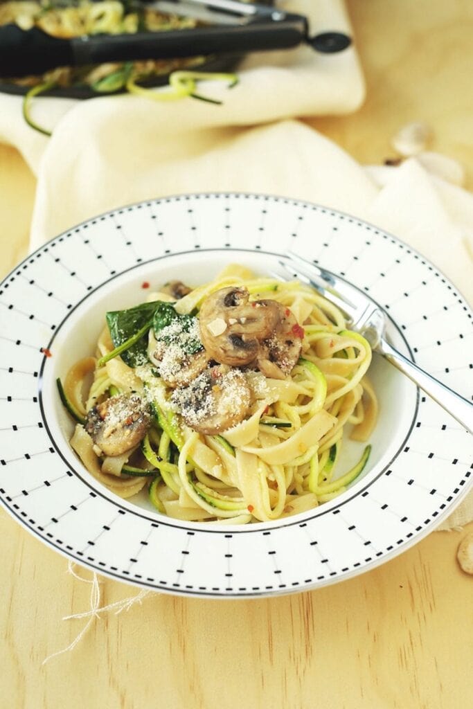 spaghetti aglio e olio.