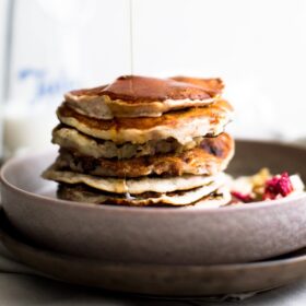 vegan banana pancakes recipe.