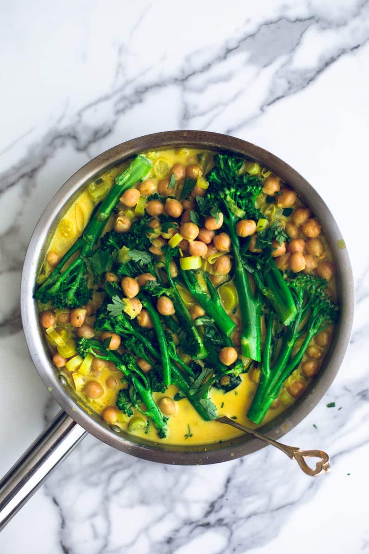 how to make chickpea curry.